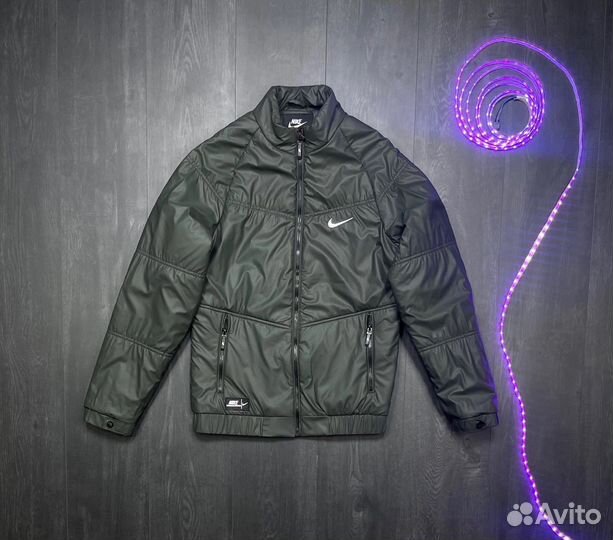 Куртка Nike (осень)