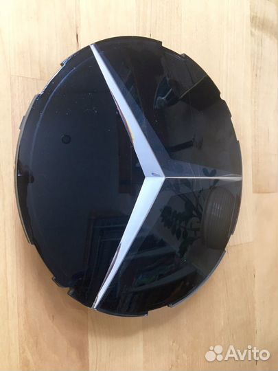 Оригинал эмблeма звезда peшетки радиатора Mеrcеdеs