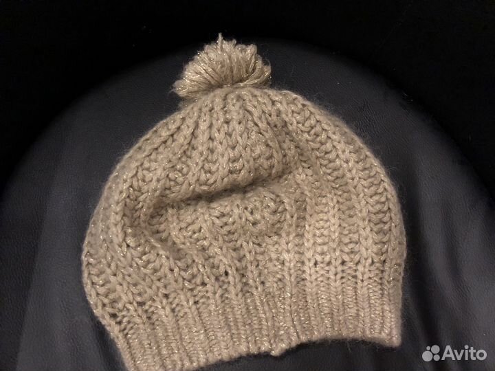 Берет вязанный