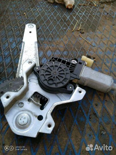 Стеклоподъёмник электрический Хундай Гетц