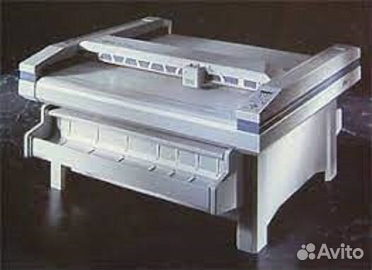 Планшетный режущий плоттер zund M-800