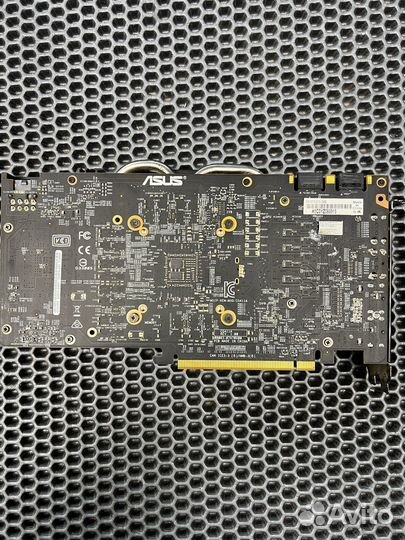 Видеокарта Asus GTX 1070 8Gb