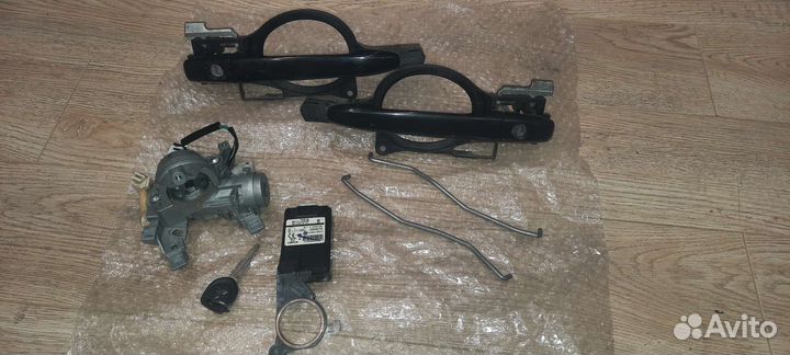 Замок зажигания Mitsubishi lancer 10