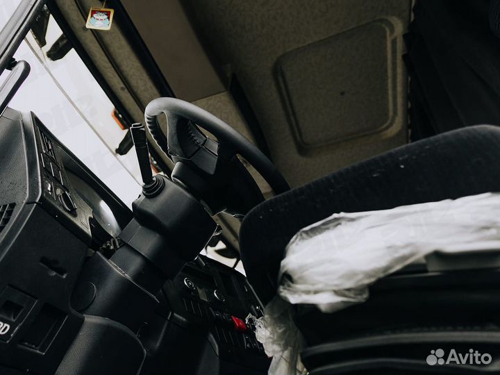 Самосвал 25 м³ Shacman X3000, 2023