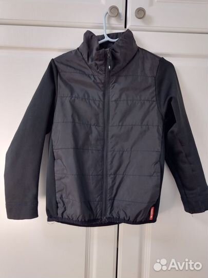 Спортивная куртка Reima