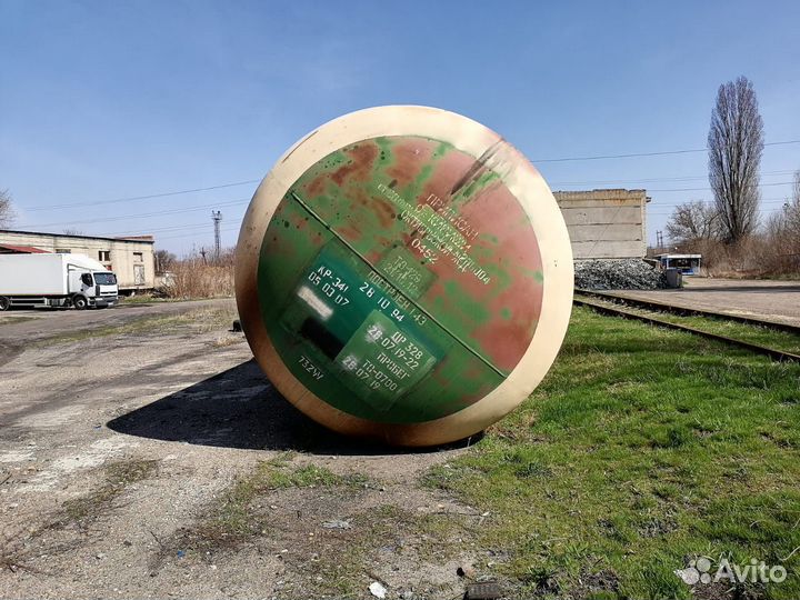 Цистерны стальные и резервуары бу