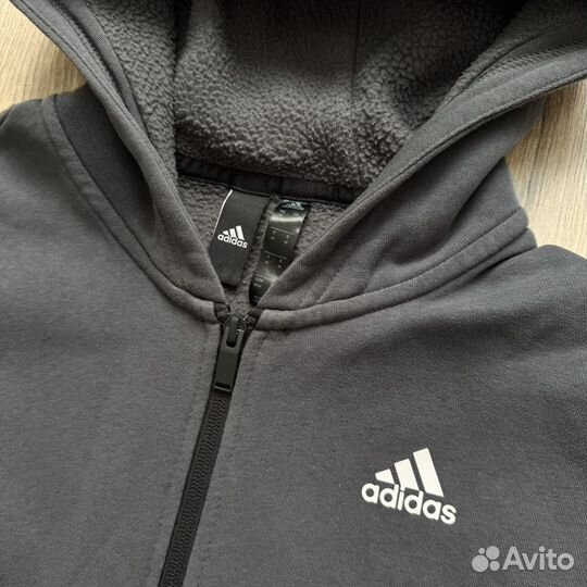 Спортивный костюм Adidas. Оригинал