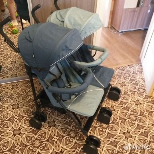 Коляска для двойни (новая)