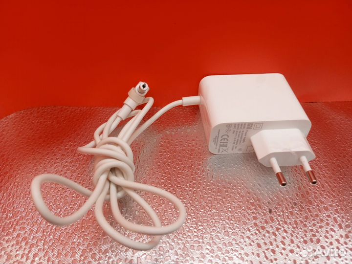 Робот пылесос Xiaomi Essential Адаптер питания