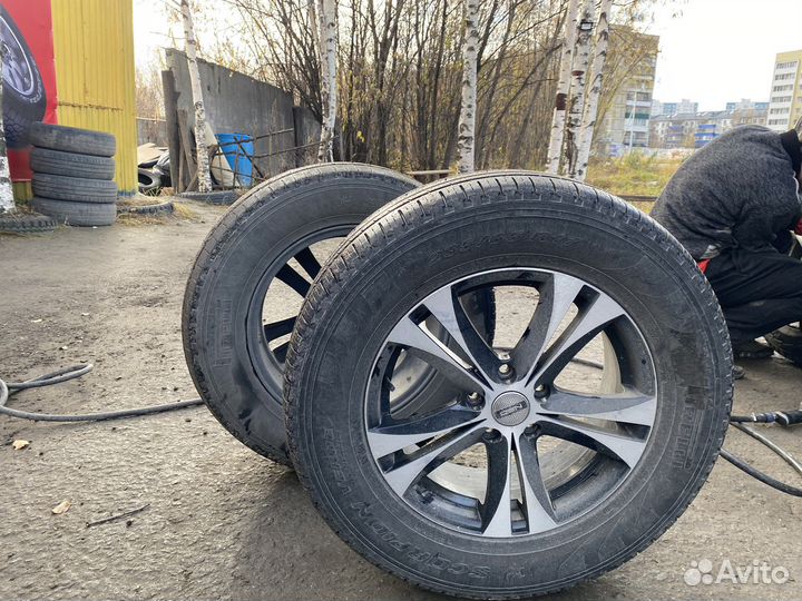 Шины диски и колеса на 17 5 114 3