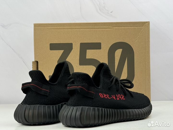 Кроссовки Adidas Yееzy Boost 350 V2 Black Red