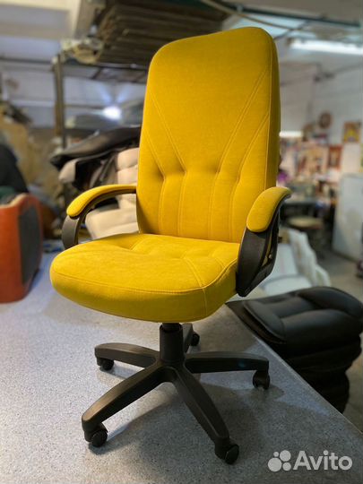 Компьютерное кресло