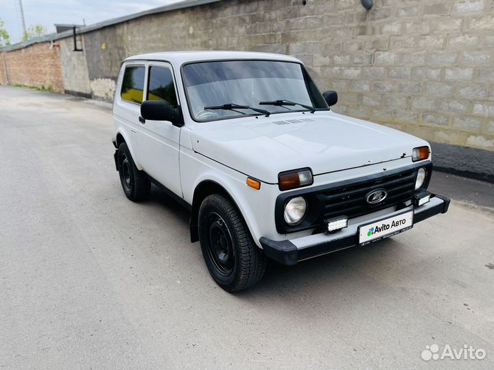 LADA 4x4 (Нива) 1.7 МТ, 2016, 125 000 км