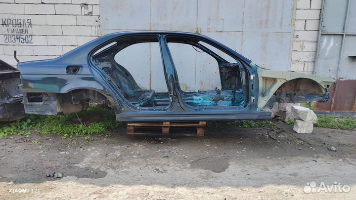 Кузов BMW 5 e39 дорестайл (без док)