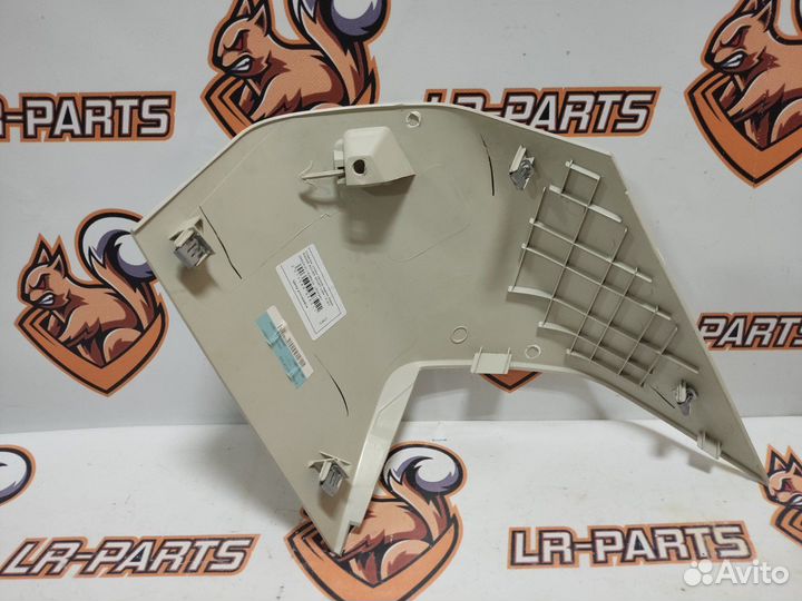 Накладка стойки D левая Range Rover Sport 2 L494