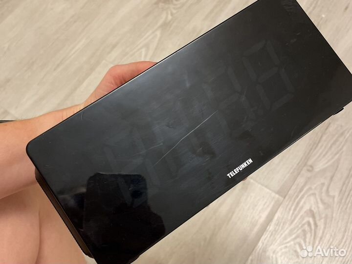 Радио часы будильник telefunken