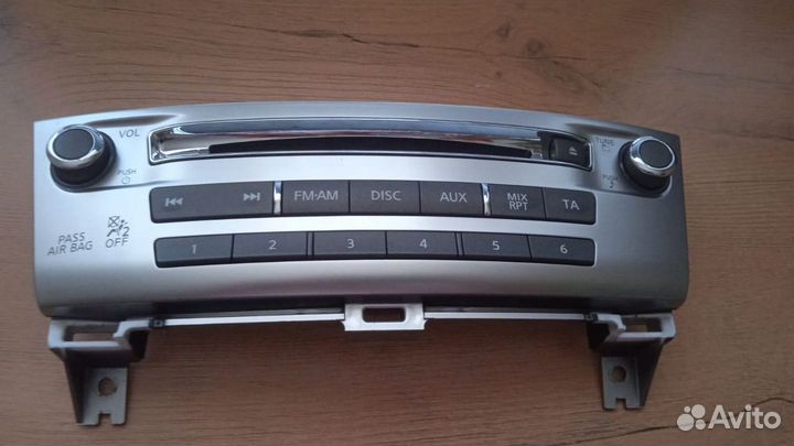 Кнопки управления магнитолой для Infiniti Jx35 L50