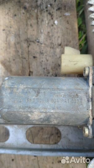 Стеклоподъемник mercedes Ml W163