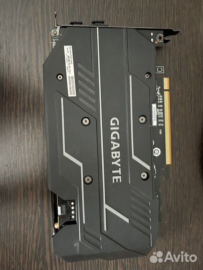 Видеокарта gigabyte rx5500xt 8gb на запчасти