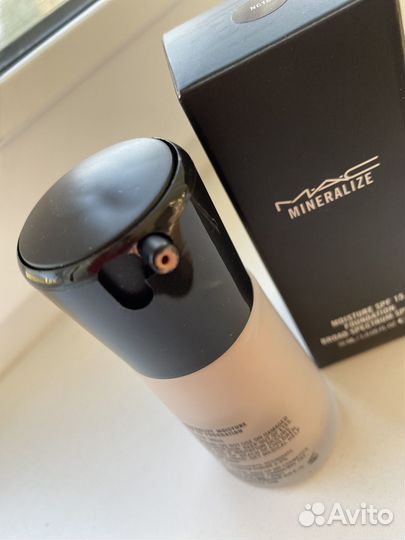 Тональный крем mac