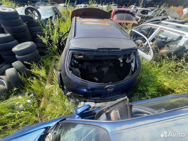 Крышка багажника нисан Мурано