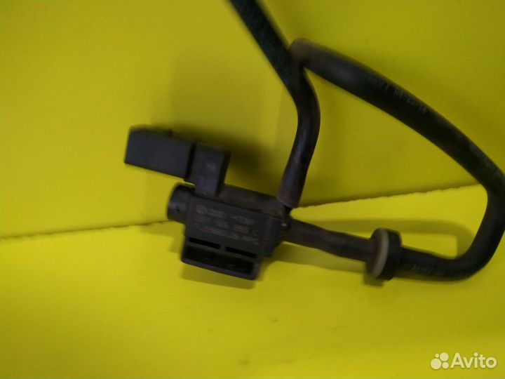 Клапан вакуумный 037906283C VAG