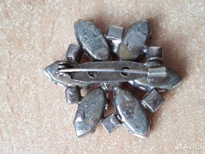 Запонки брошь