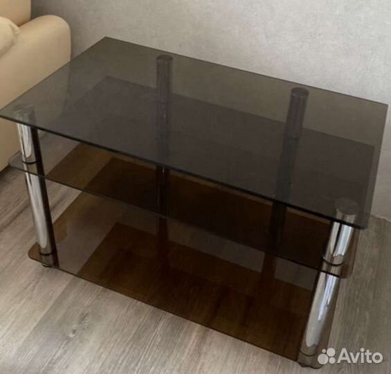 Стеклянная тумба