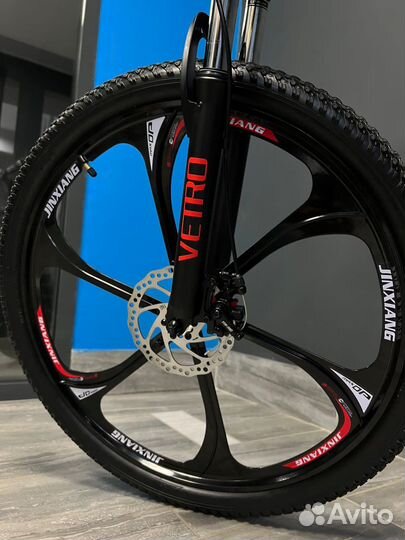 Велосипед новый Vetro на литых дисках, складной