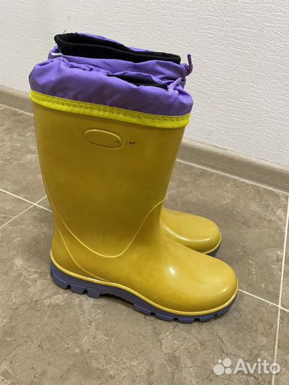 Детские резиновые сапоги 35 размер