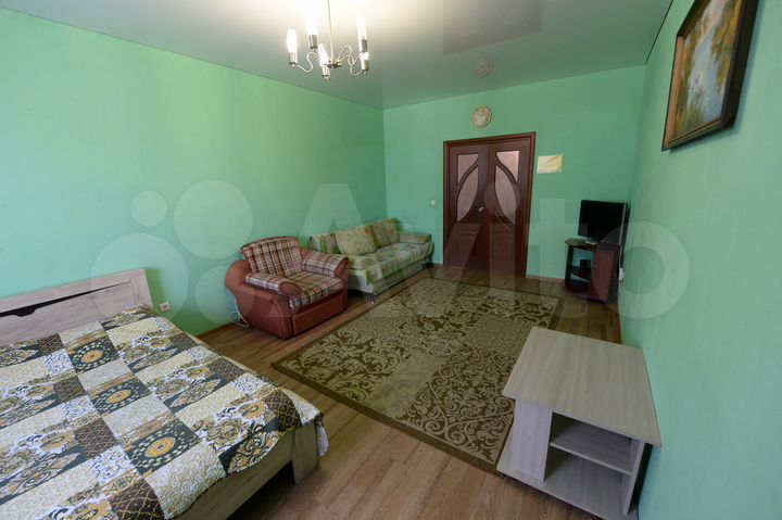 2-к. квартира, 88 м², 1/14 эт.