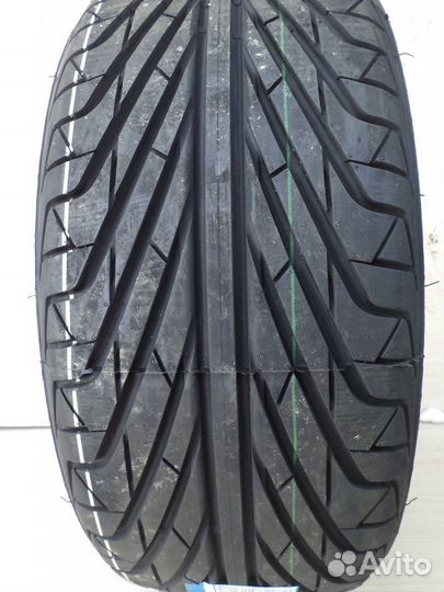 Triangle TR968 225/40 R18