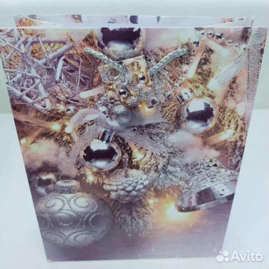 Подарочные пакеты, коробки новогодние