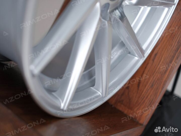 Литые диски Vossen R17 для Ваз (LADA)