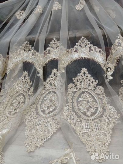 Тюль/сетка комбинированная белым бархатом,медальон