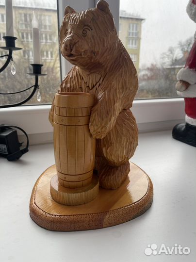 Медведь деревянный