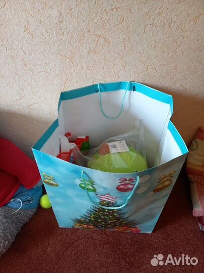 Большой подарочный пакет