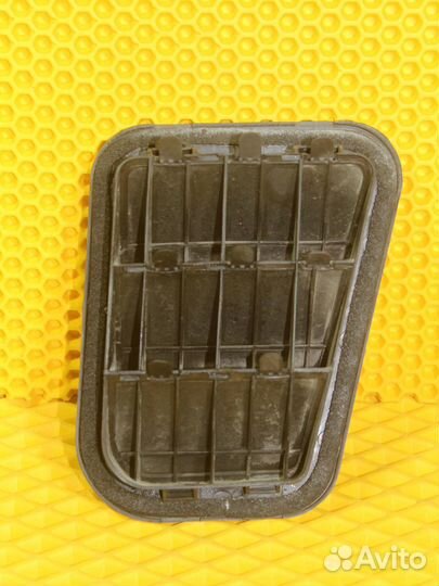 Клапан вентиляции кузова задний Hyundai ix35