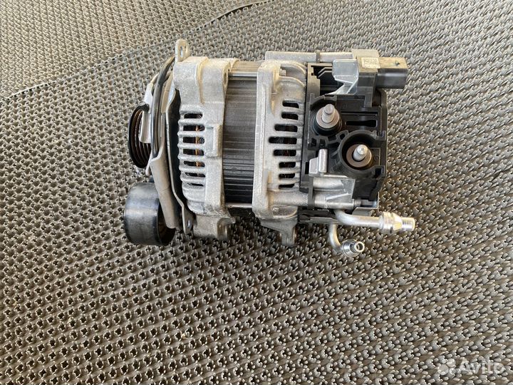 Генератор BMW 5 G30 B47