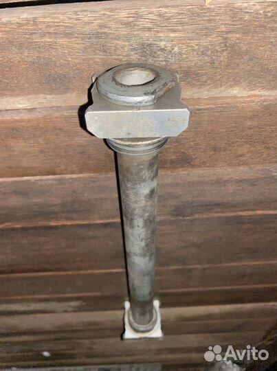 Задняя ось honda CBR 600 RR 2011г