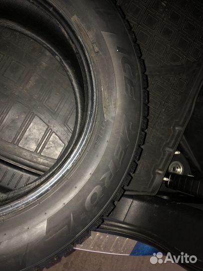 Pirelli Ice Zero 225/65 R17