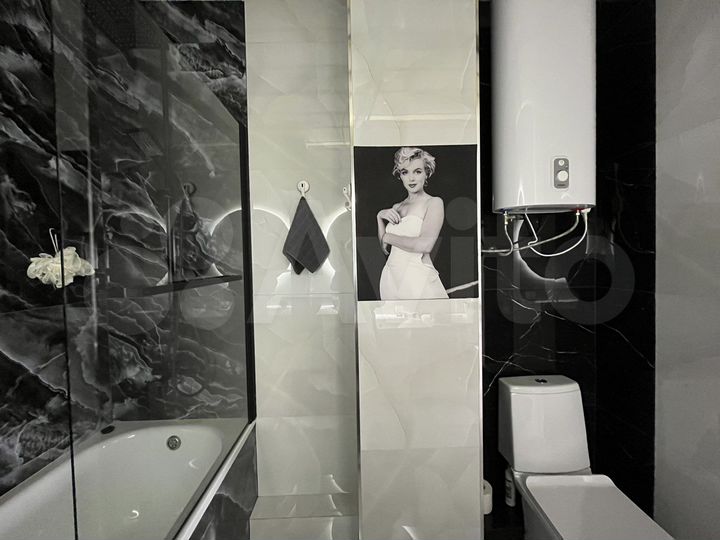 2-к. квартира, 52 м², 3/3 эт.