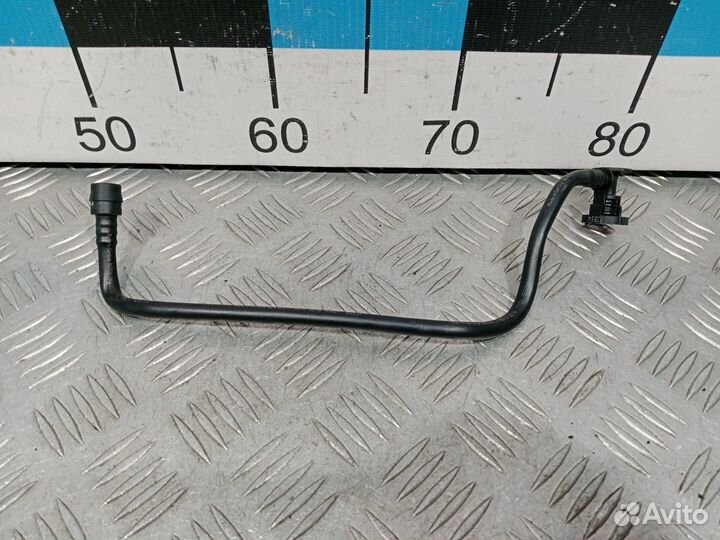 Б/У Патрубок вентиляционный Audi A8 2010-20#003