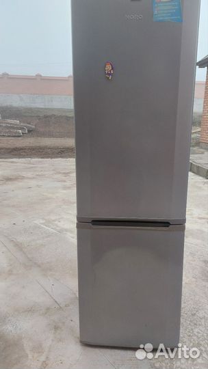 Холодильник б/у в рабочем состоянии