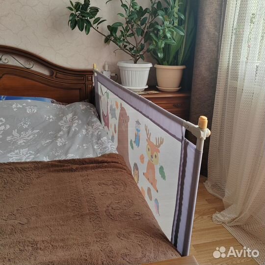 Ограничитель для кровати