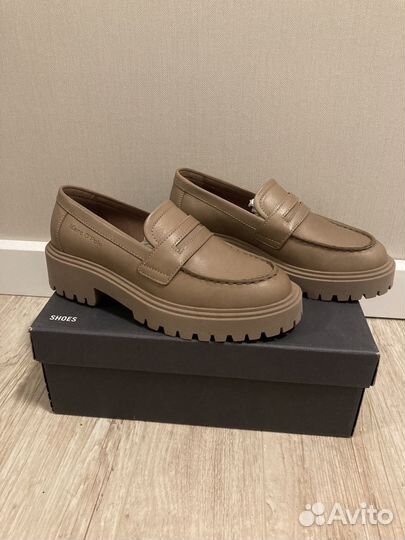 Лоферы женские 36 размер