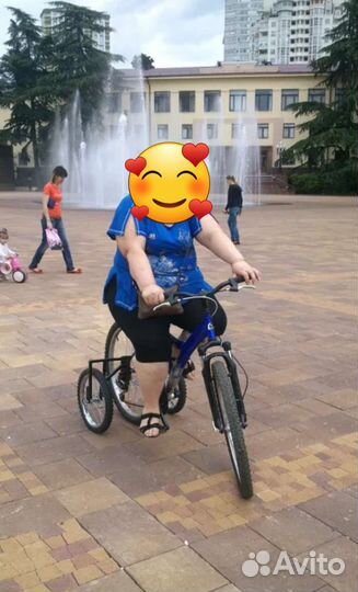 Велосипед взрослый четырехколесный