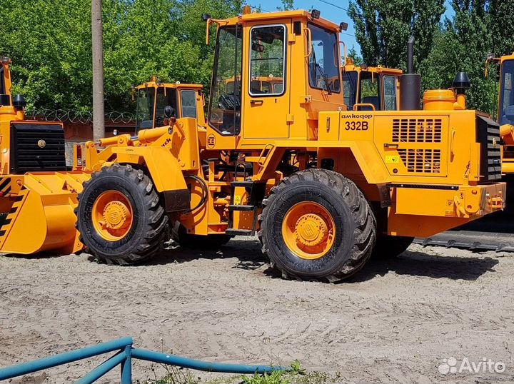 Водитель фронтального погрузчика