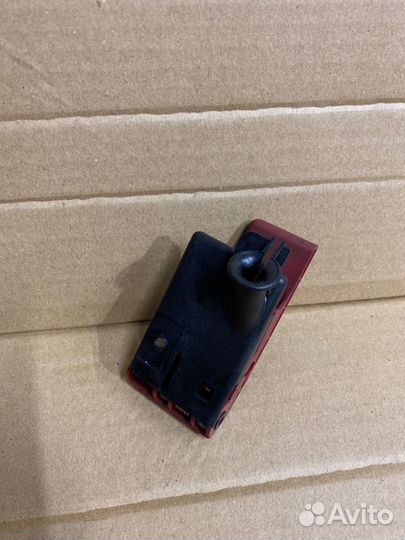 Ручка открывания капота Mercedes-Benz C-Class W203