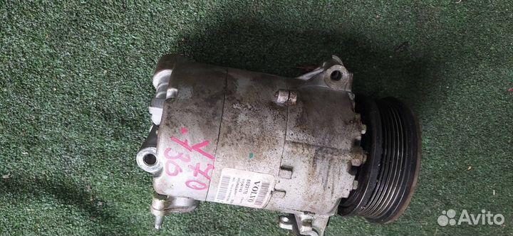 Компрессор кондиционера Volvo V70 B4204T7 2011